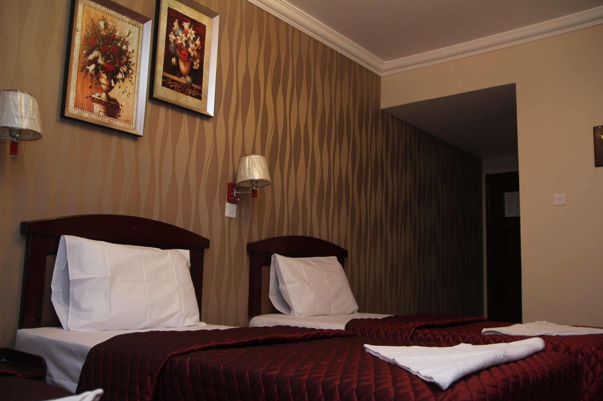 Hotel Sutchi Dubái