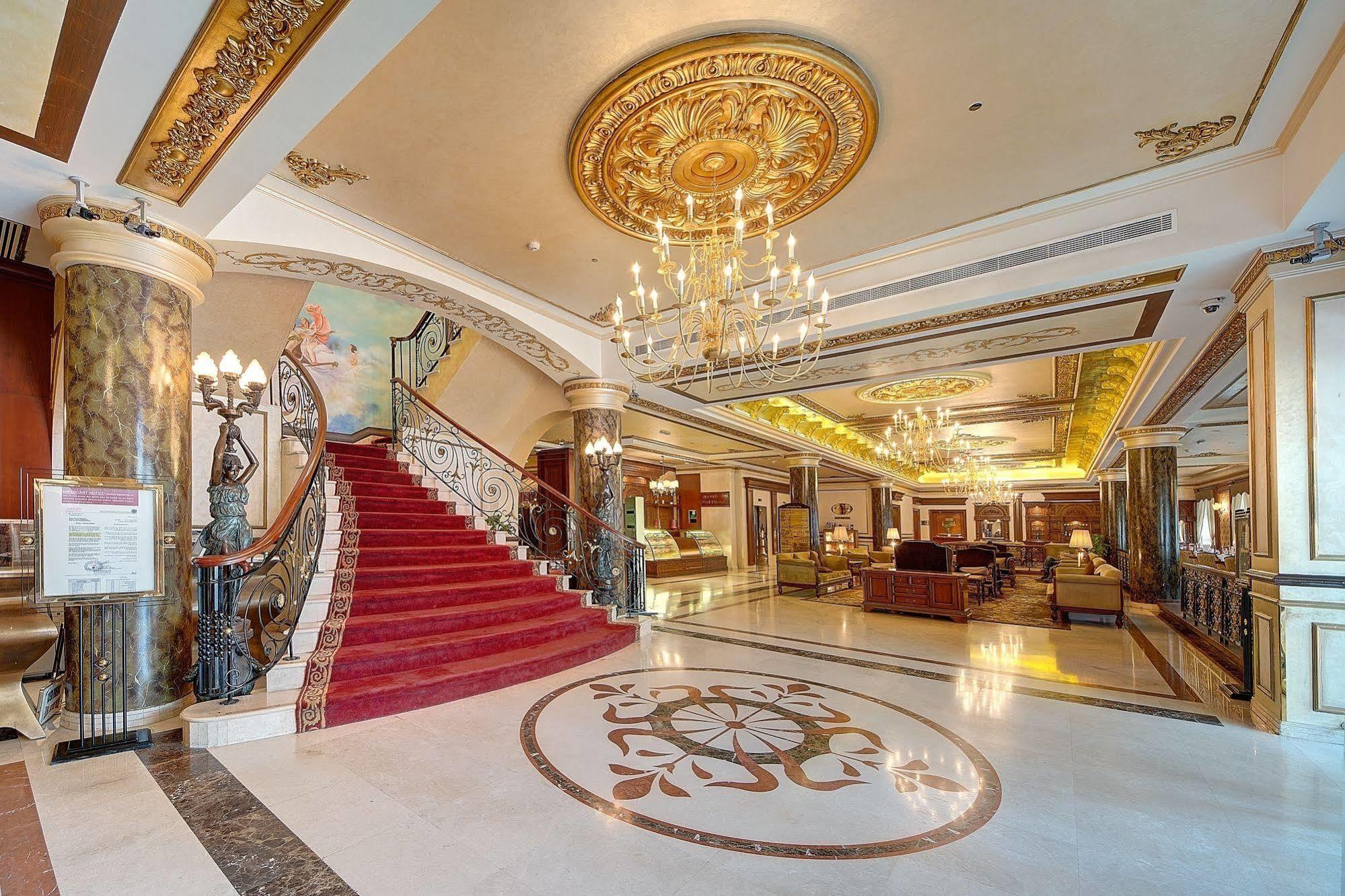 Royal Ascot Hotell 4*