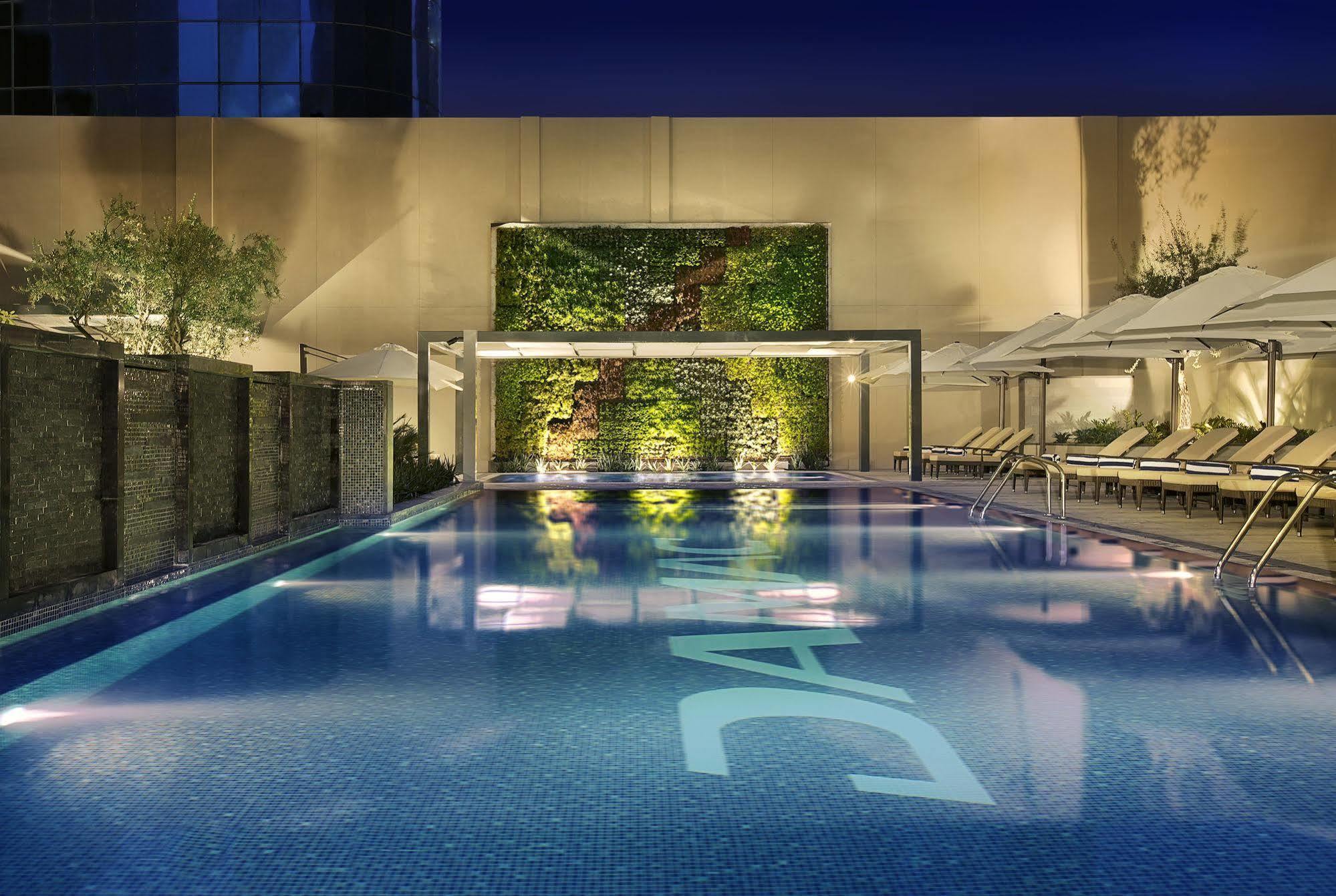 Apartahotel Damac Maison Cour Jardin Dubái
