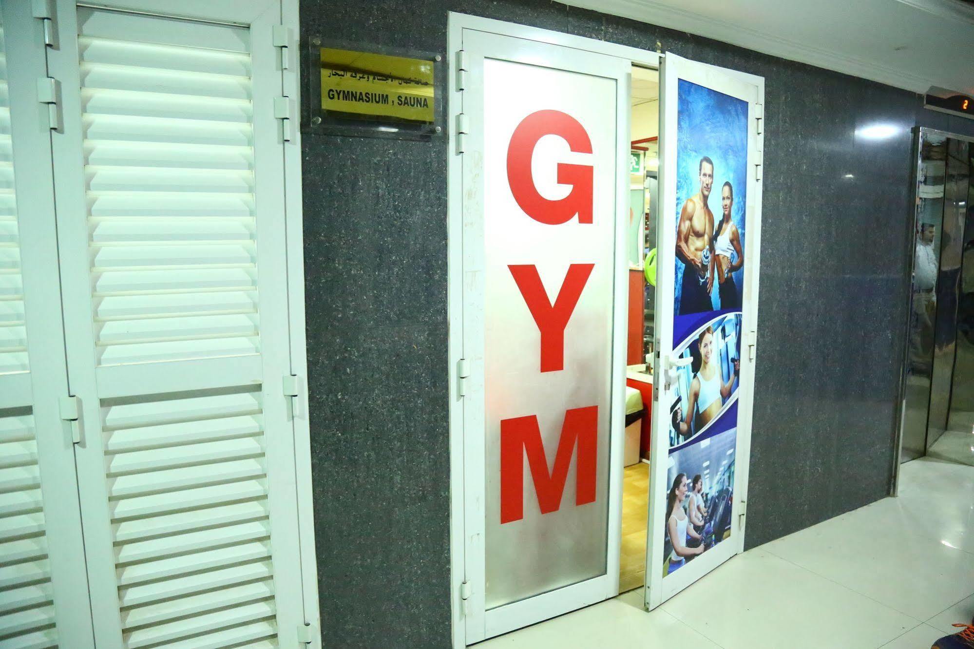 Golden Square Hotel 3*
