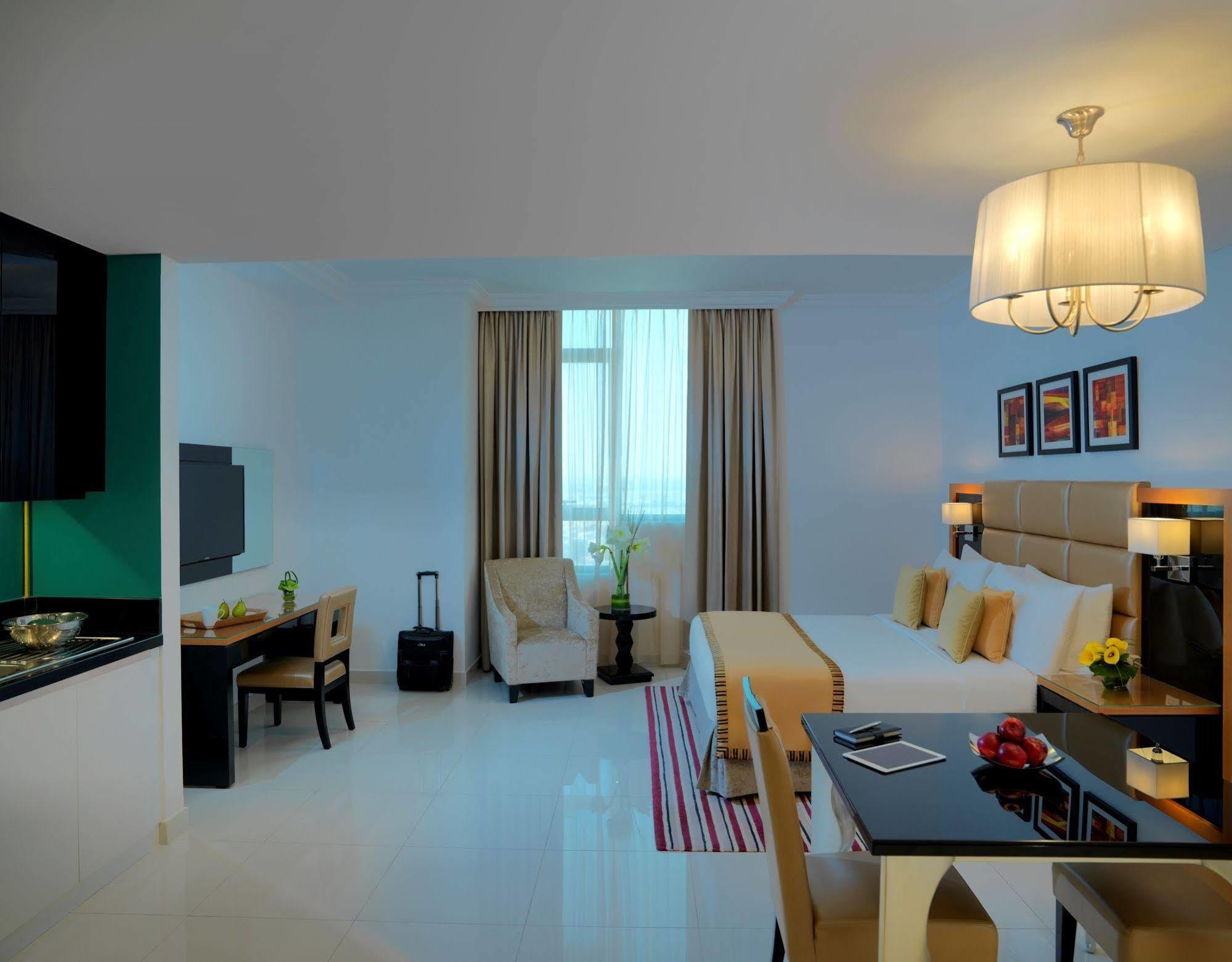 Damac Maison De Breeze 2* Dubái