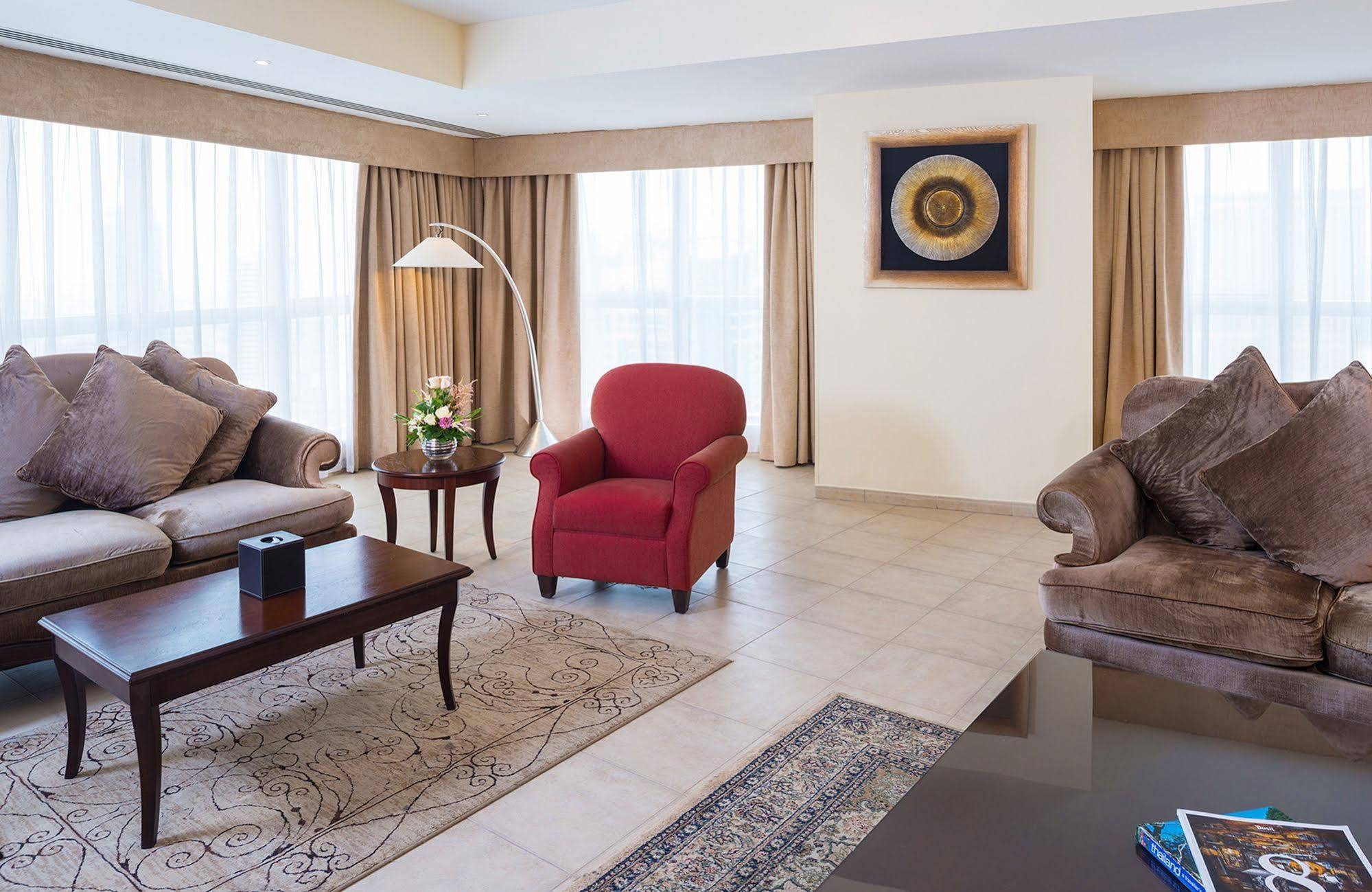 Dusit Marina Apart-hotel 4*