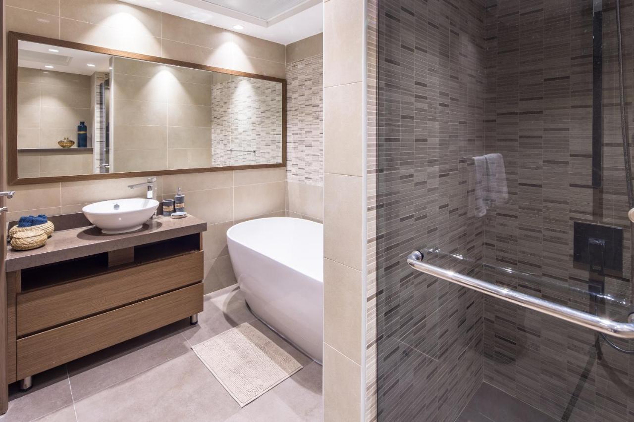 Frank Porter - Al Bateen Apartament *