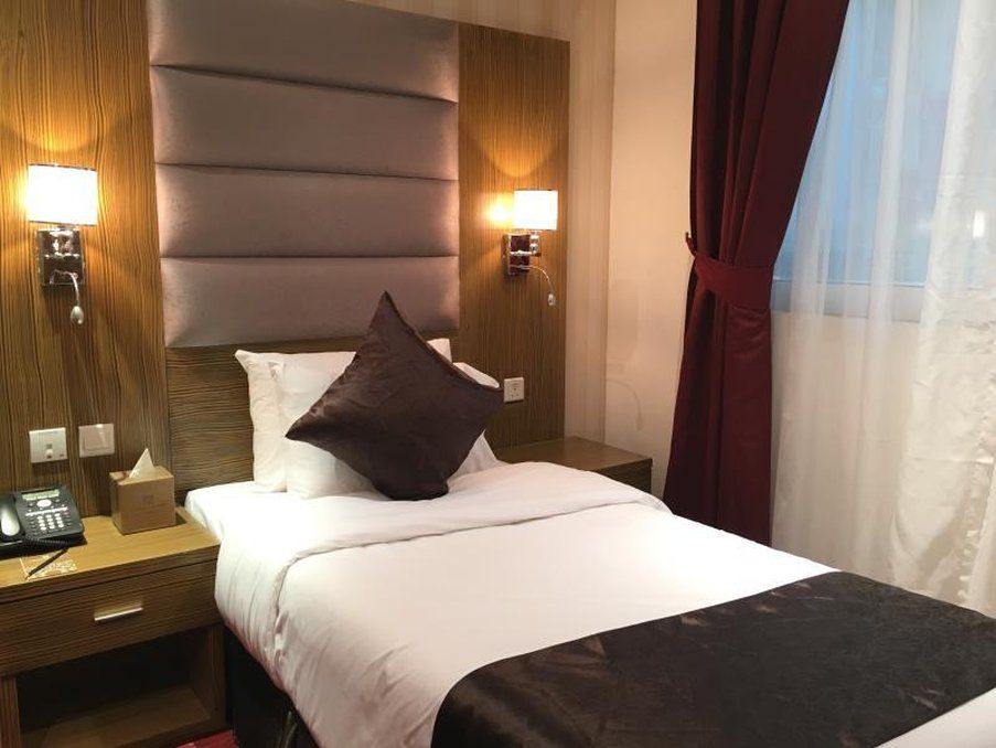Royal Tulip Llc 3* Dubái