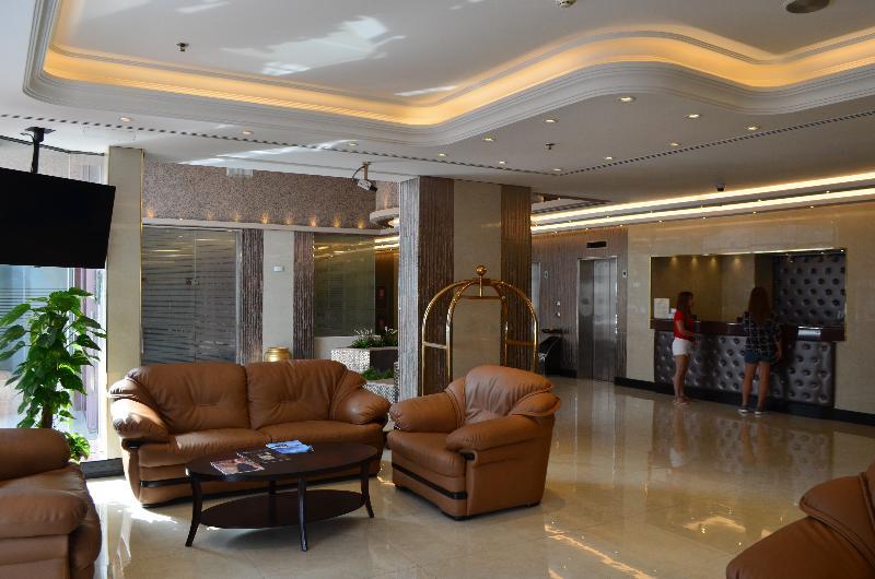 Orchid Hotel 3*