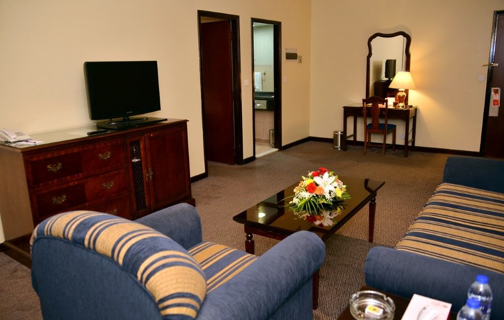 Hotel J5 Bur