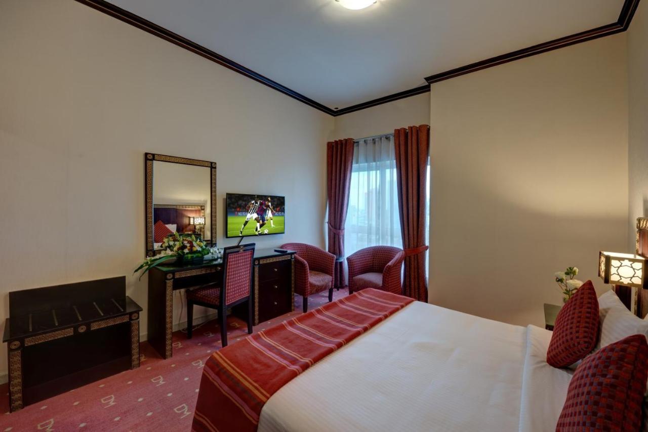 Apartahotel Lotus Downtown Metro 4*