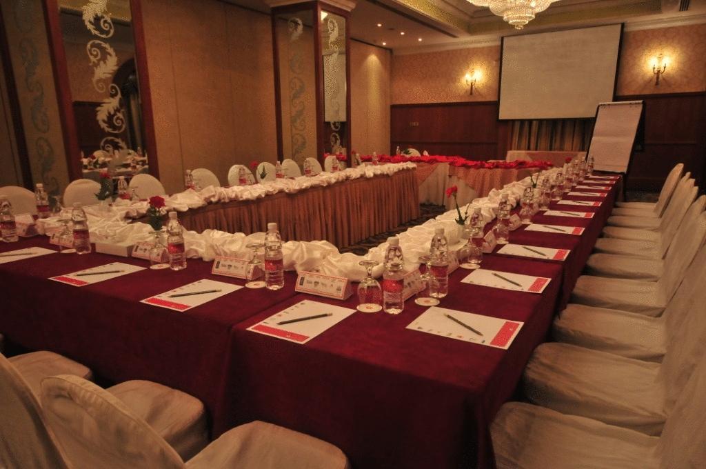 Hotel Abjad Grand Dubái