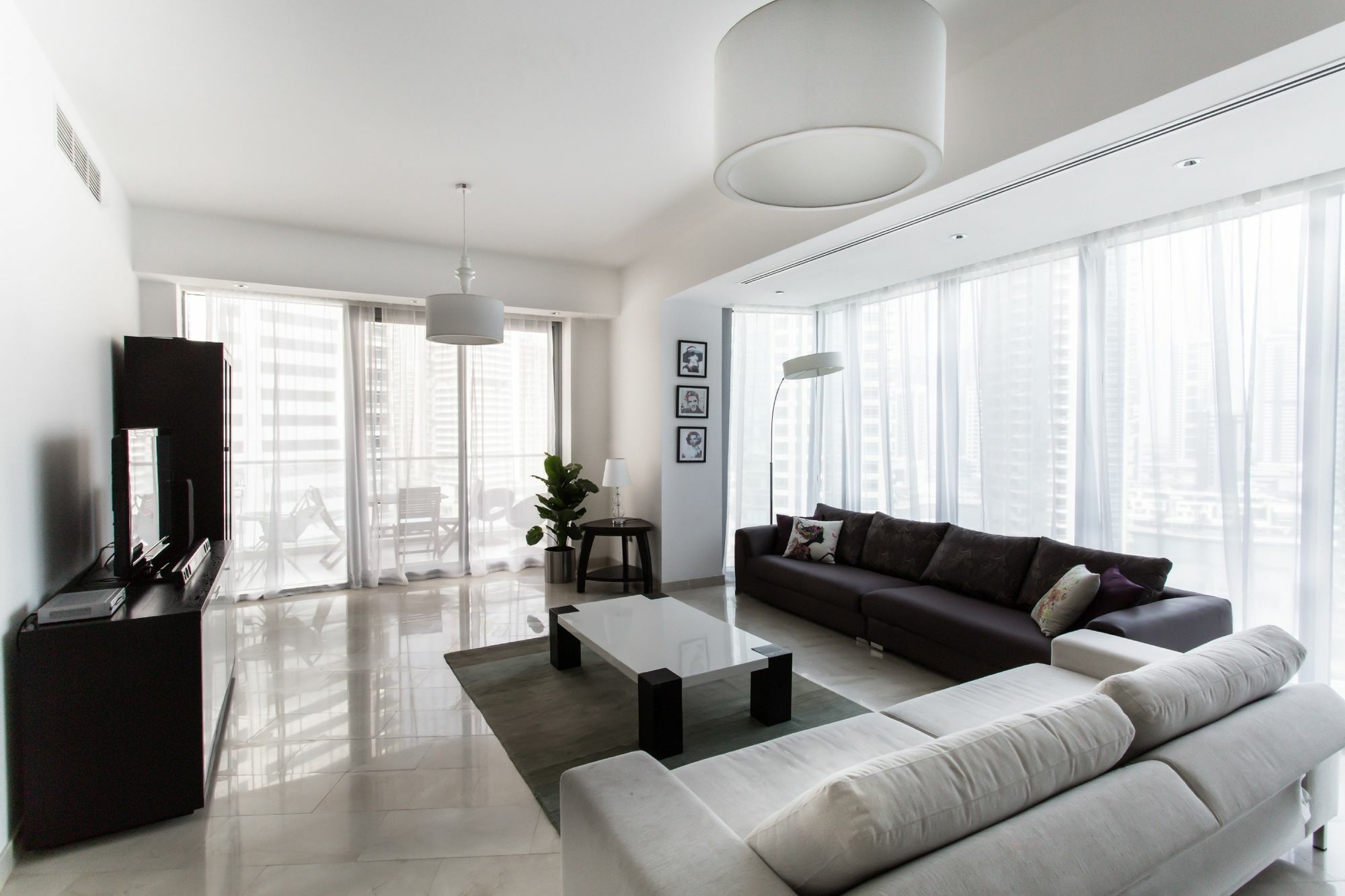 One Perfect - Trident Grand Appartement