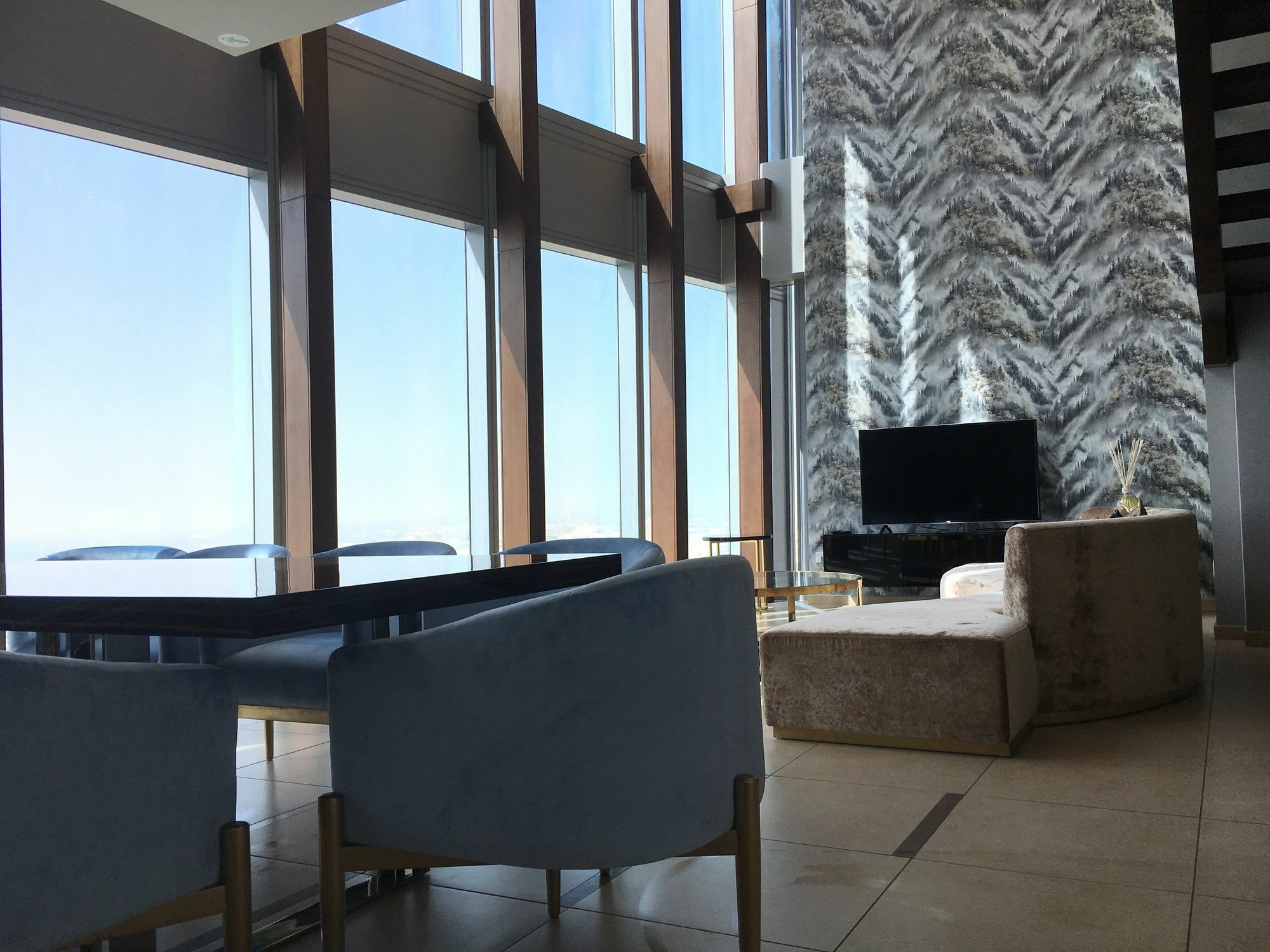 Dream - 48 Burj Gate Downtown Skyline Views