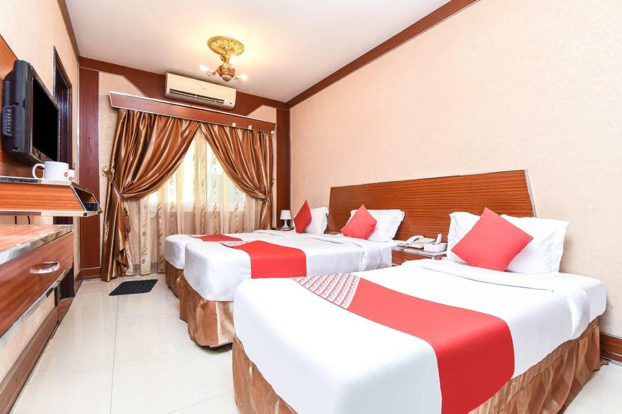 Oyo 180 Evin 3* Dubai