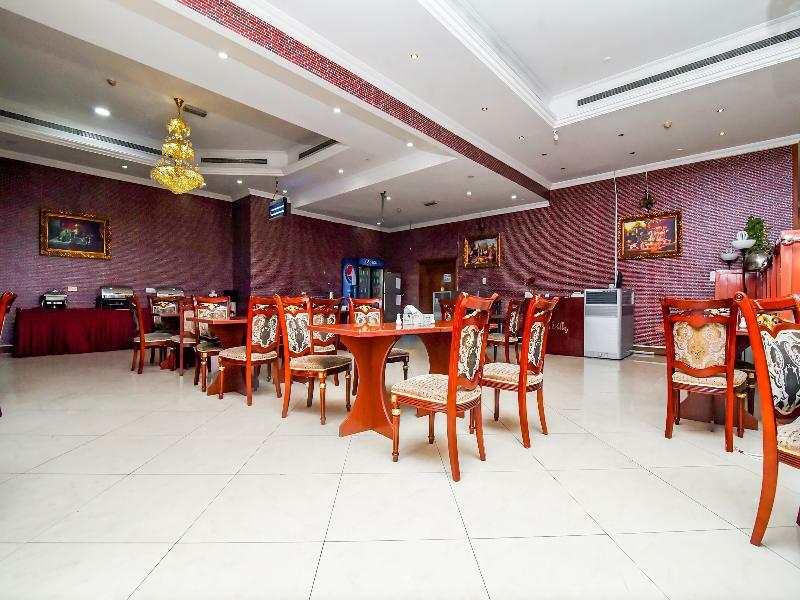 Moon Valley Aparthotel 3*