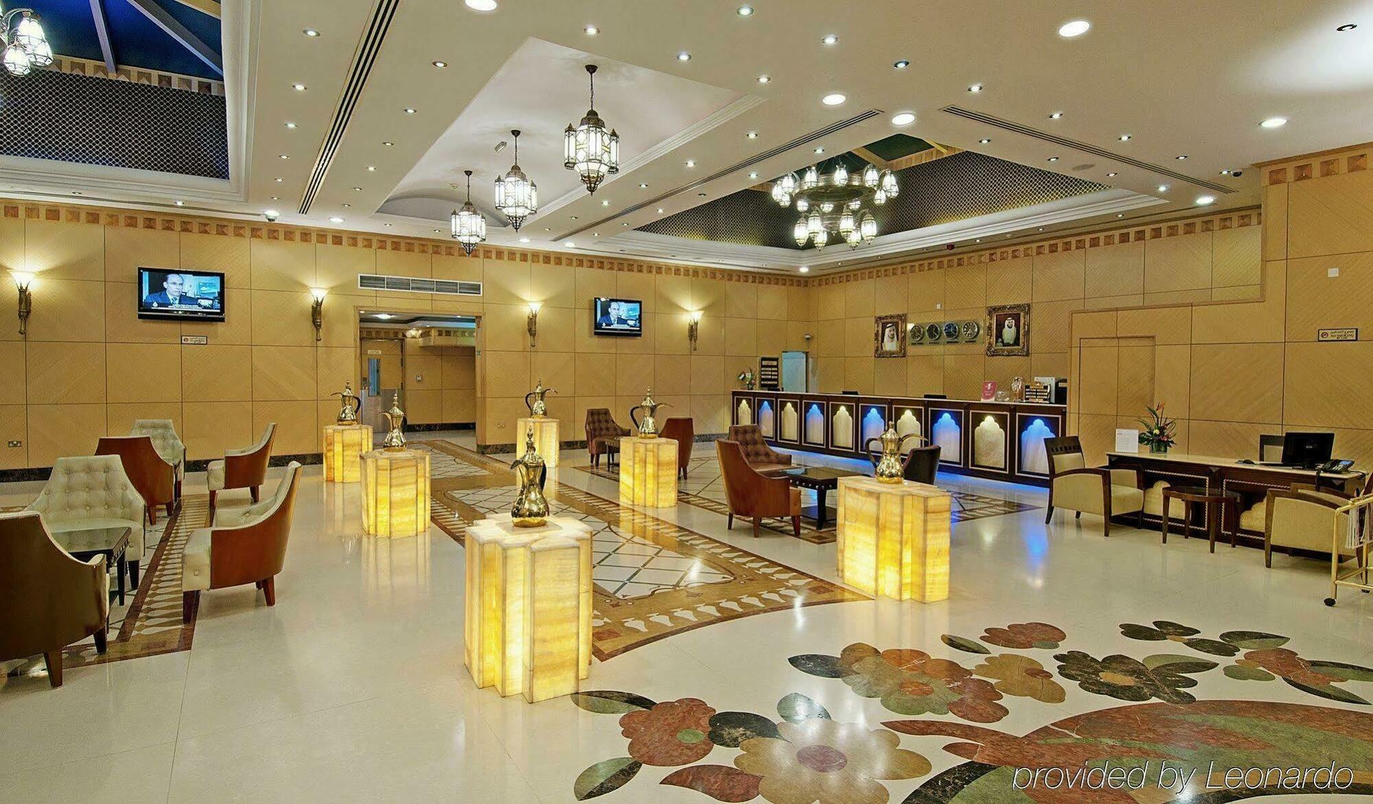 Apartahotel Lotus Downtown Metro 4*