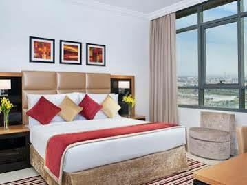 Damac Maison De Breeze Apartahotel Dubái