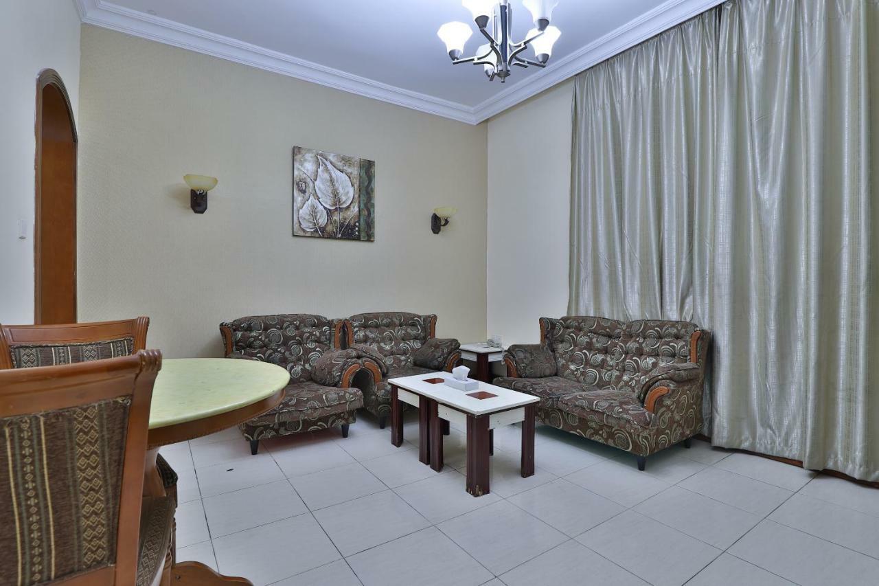 Moon Valley Aparthotel