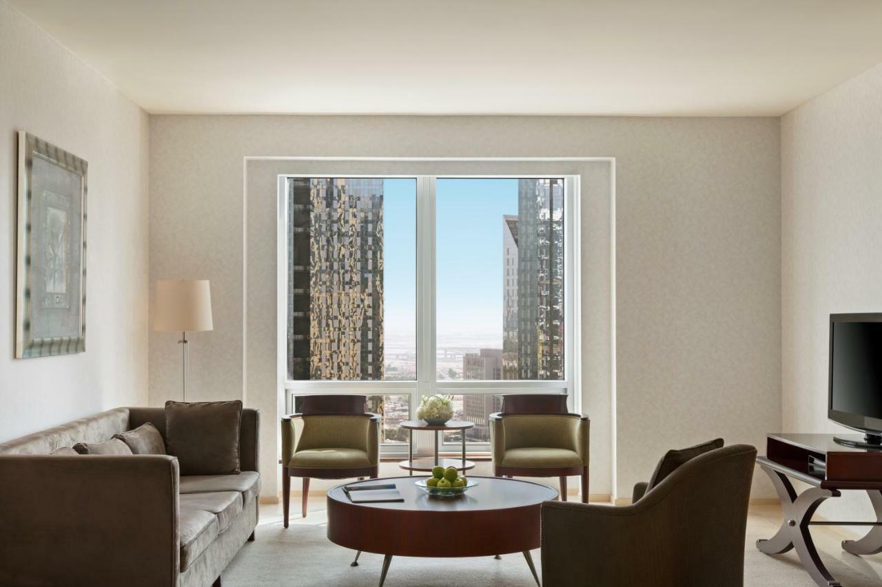 Hotel de apartamente Shangri-la 5*