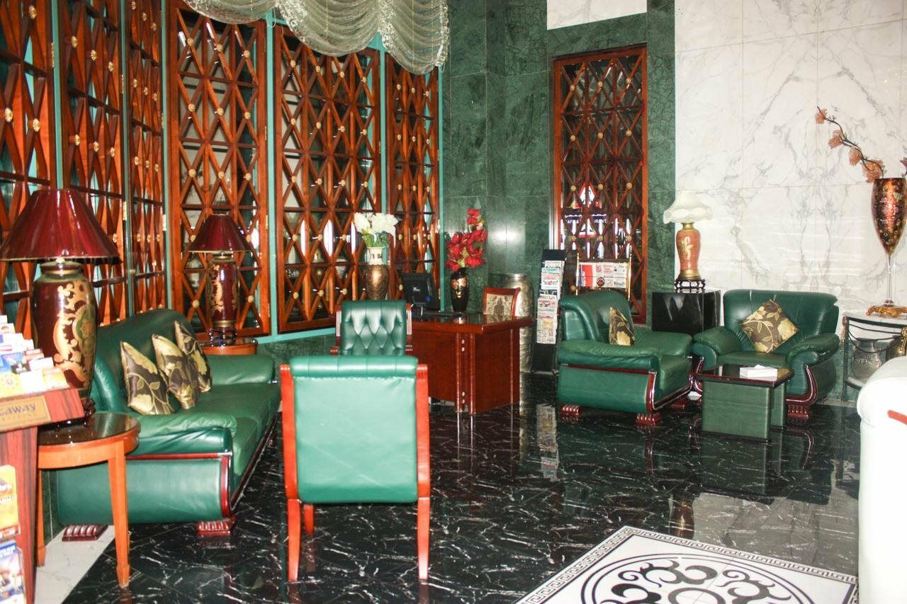 Grand Mayfair Hotel Dubái