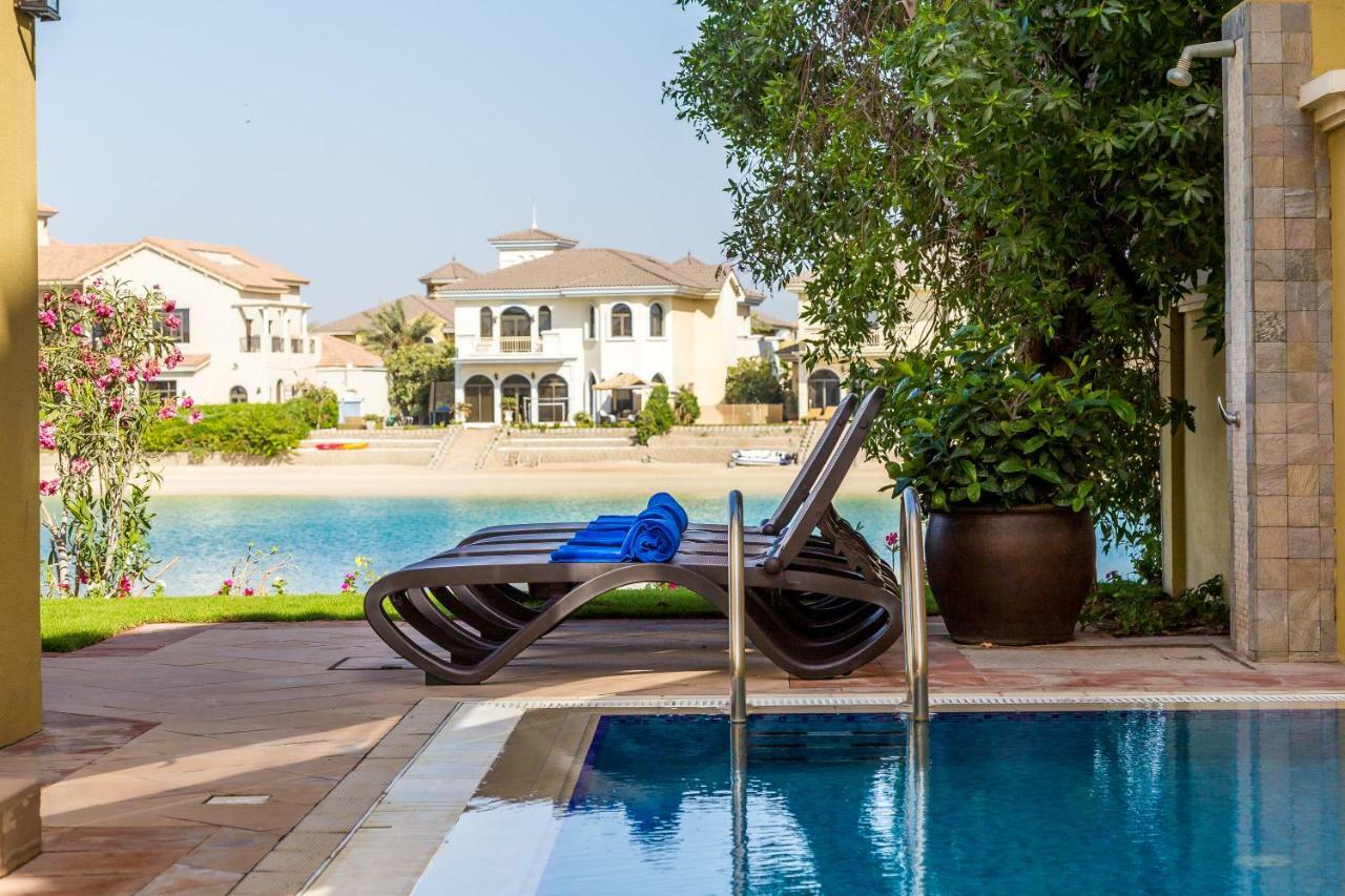 Chic 4br With Assistant And Private Pool On Palm Jumeirah By Deluxe Homes *
