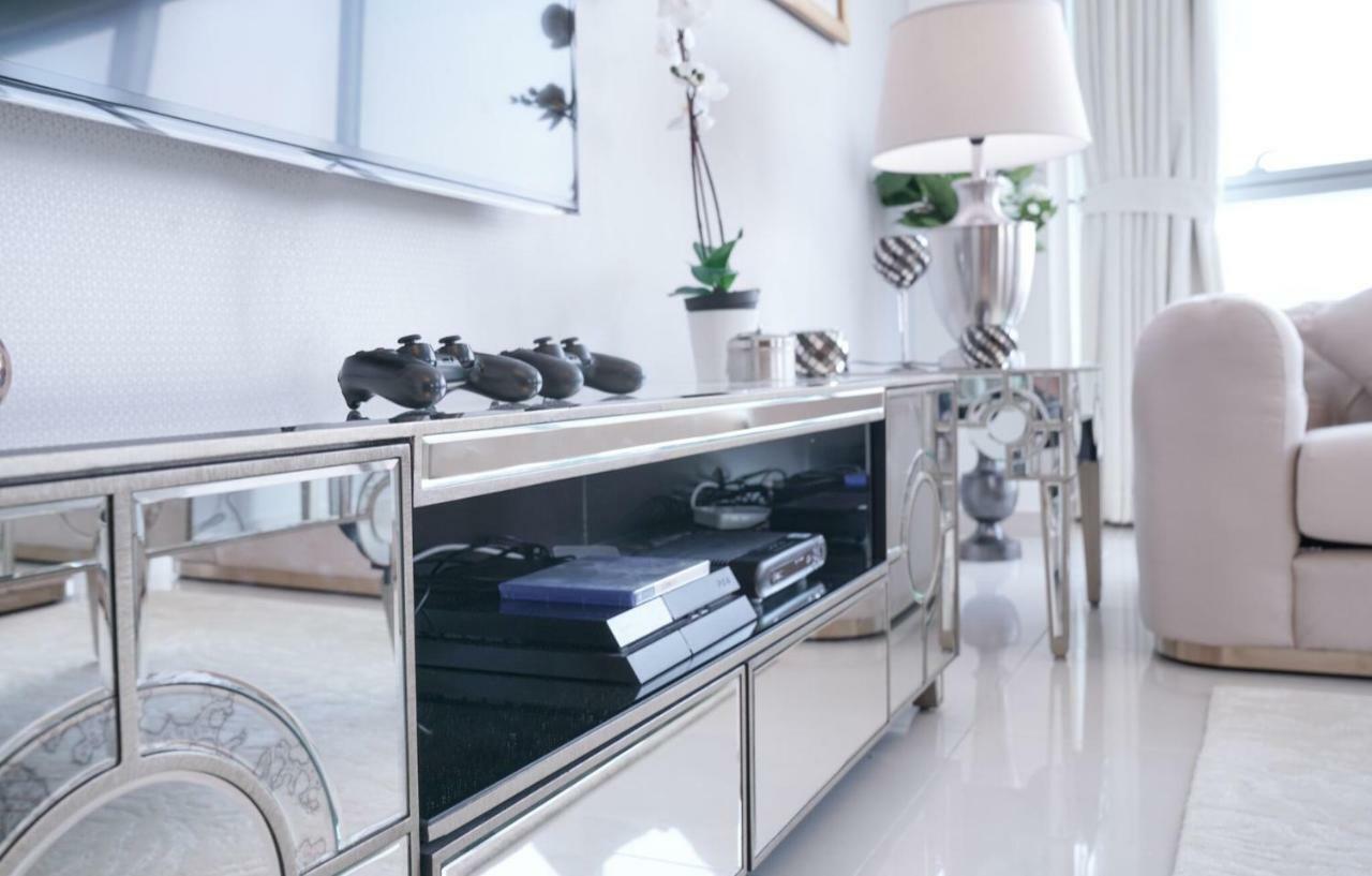 Elite Royal - Full Burj Khalifa & Fountain View - Premier - 2 Bedrooms & 1 Open Bedroom Without Partition Apartment *