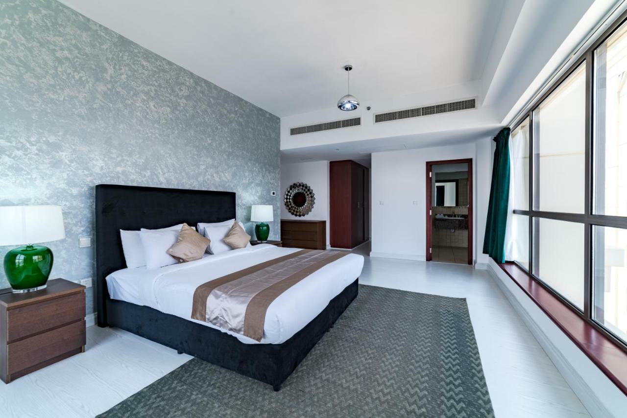 Apartment Icon Casa Living - Rimal 6-jbr Marina View Dubai