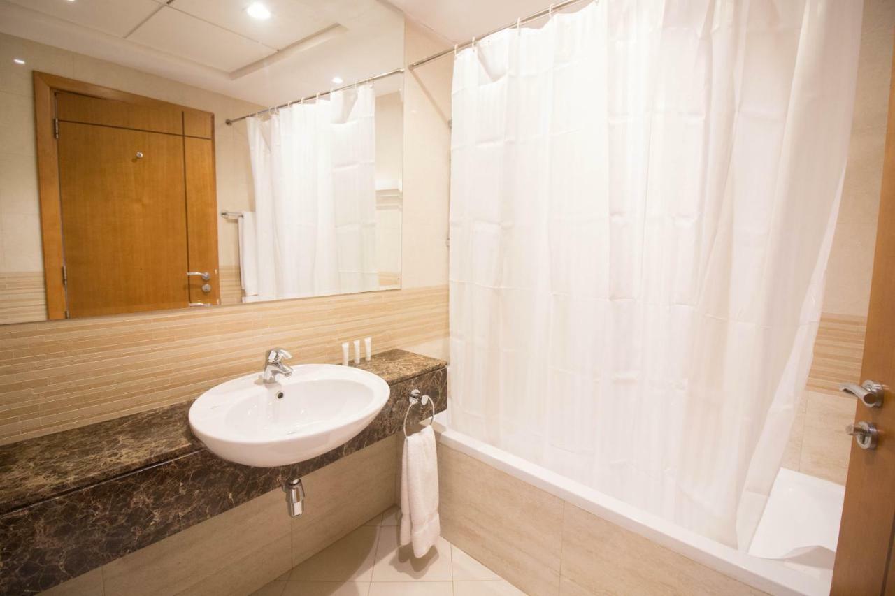 One Perfect - Trident Grand Appartement