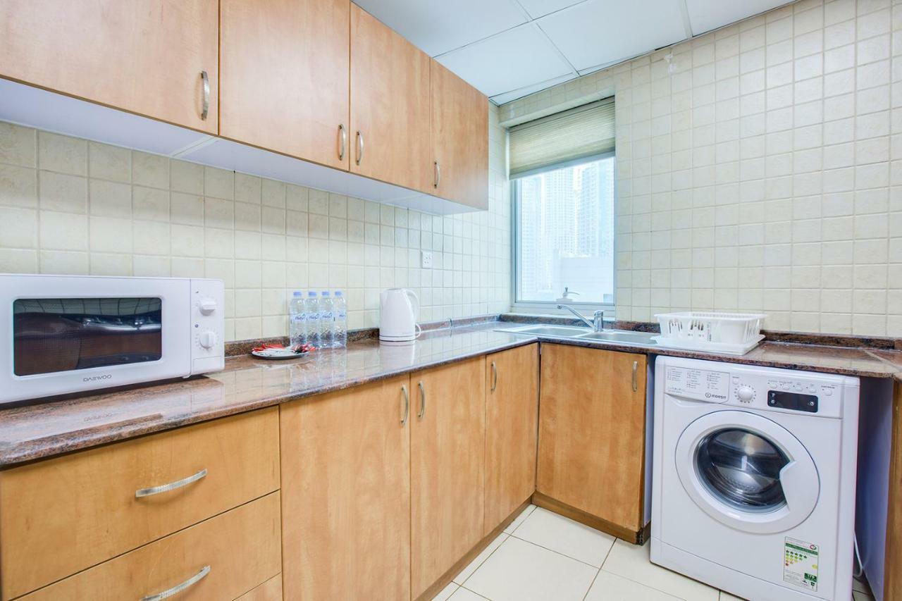 Apartment Apricus Holiday Homes - Beautiful 2 Bdrm Near Metro Dubai