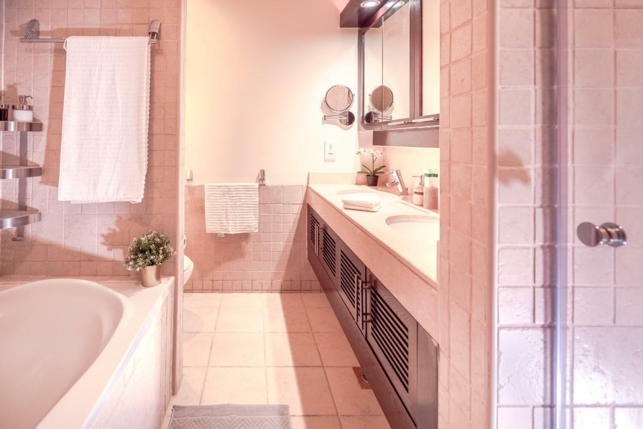Burj Grand - Four Bedrooms Appartement