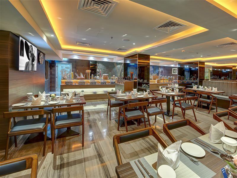 Hotel Omega 4*