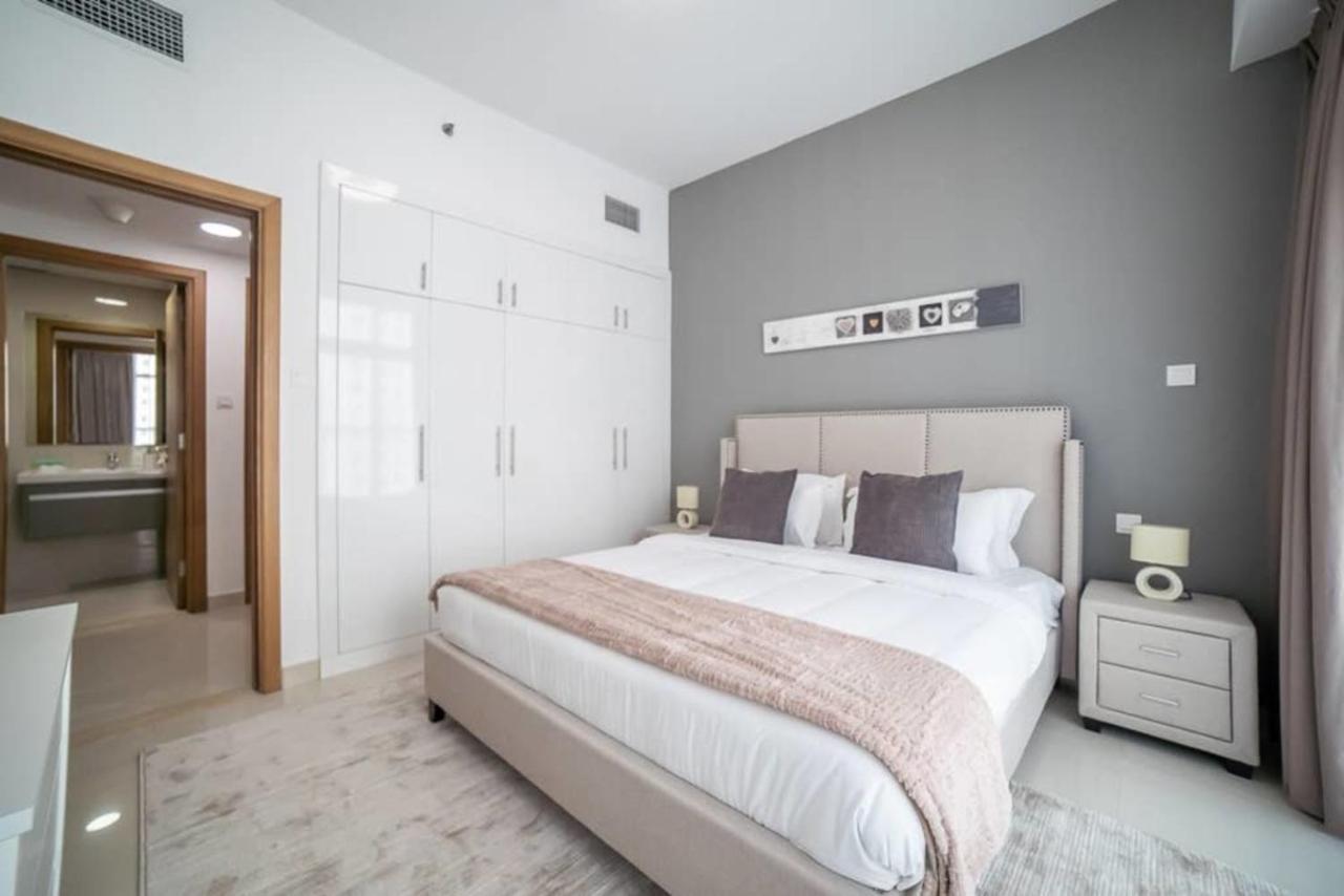 Appartamento Continental Tower, Marina - Luton