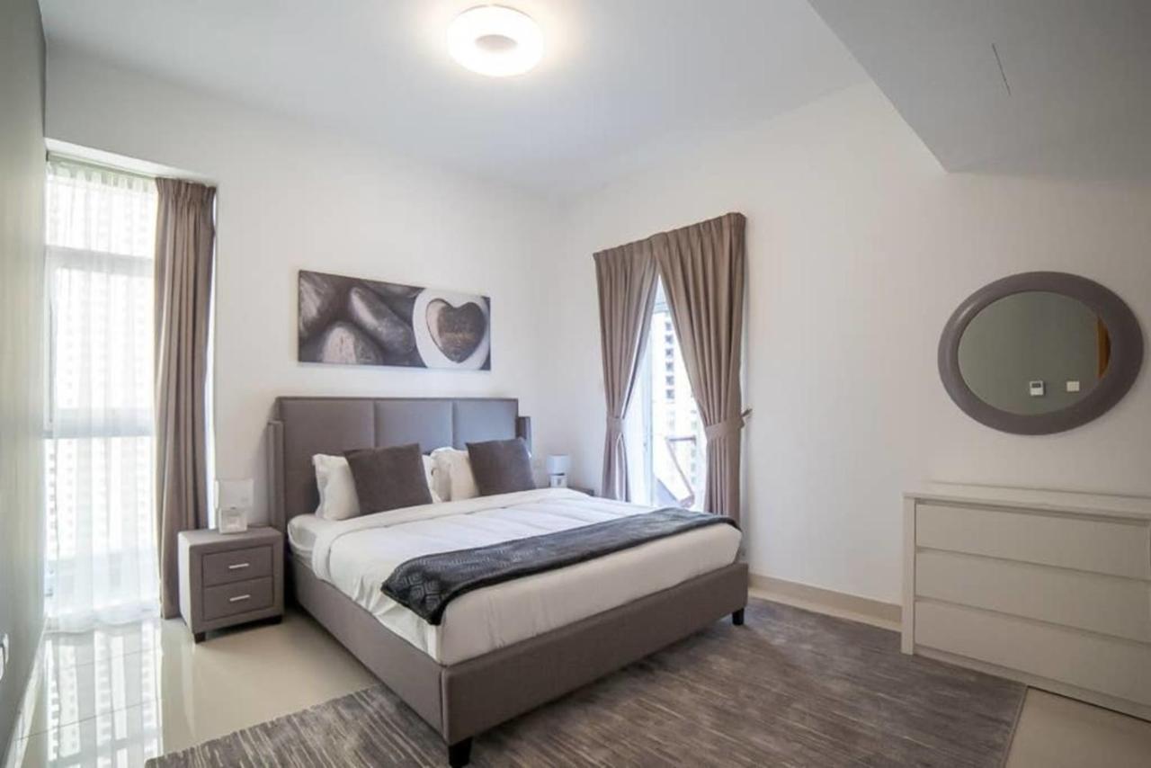 Appartamento Continental Tower, Marina - Luton *