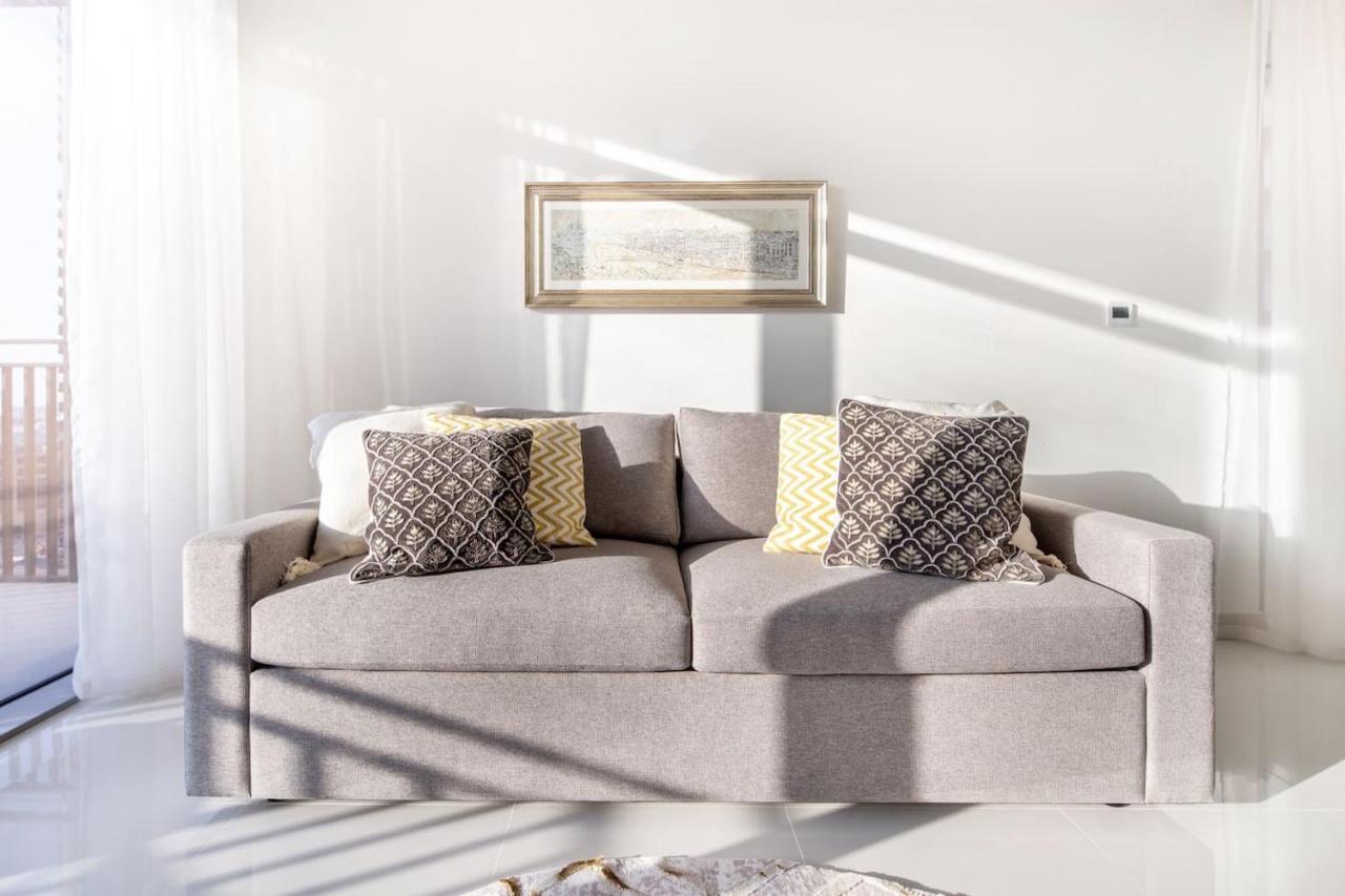 Frank Porter - Boulevard Crescent Apartamento *