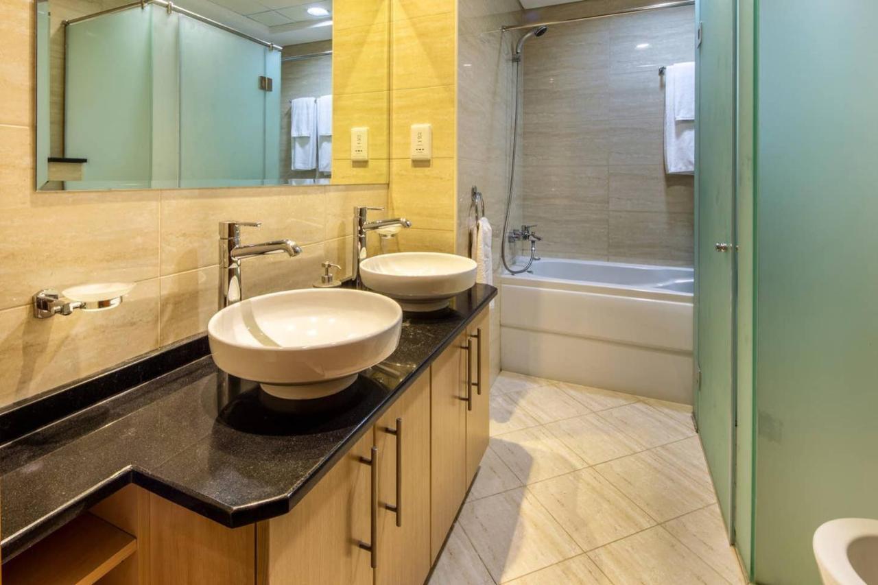 Frank Porter - Ocean Heights Appartement Dubai