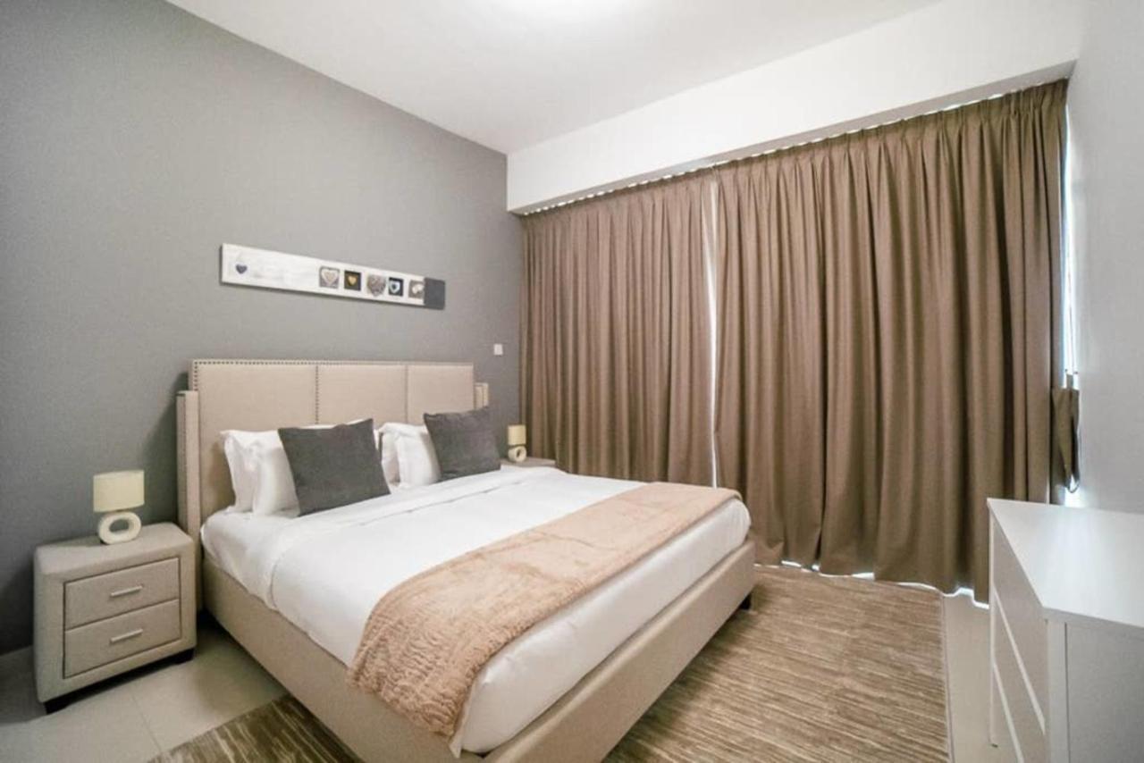 Continental Tower, Marina - Luton Appartamento *