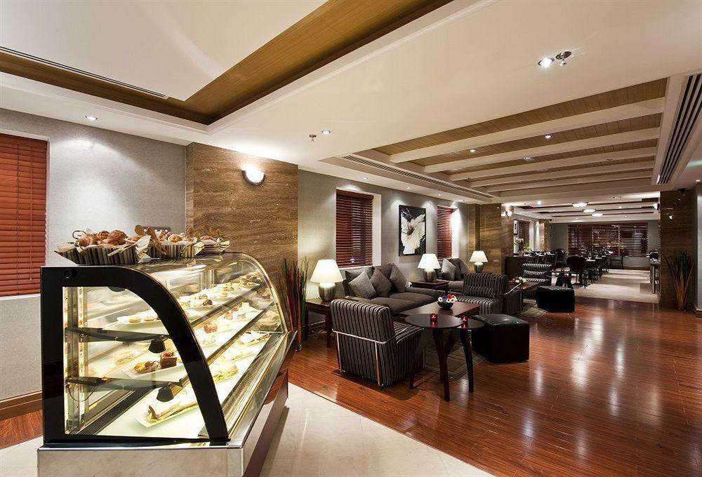 Auris 3* Dubaï