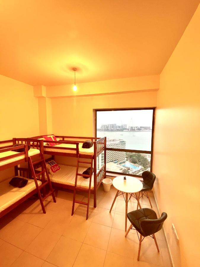 Bombay Backpackers Dxb (adults Only) * Dubái