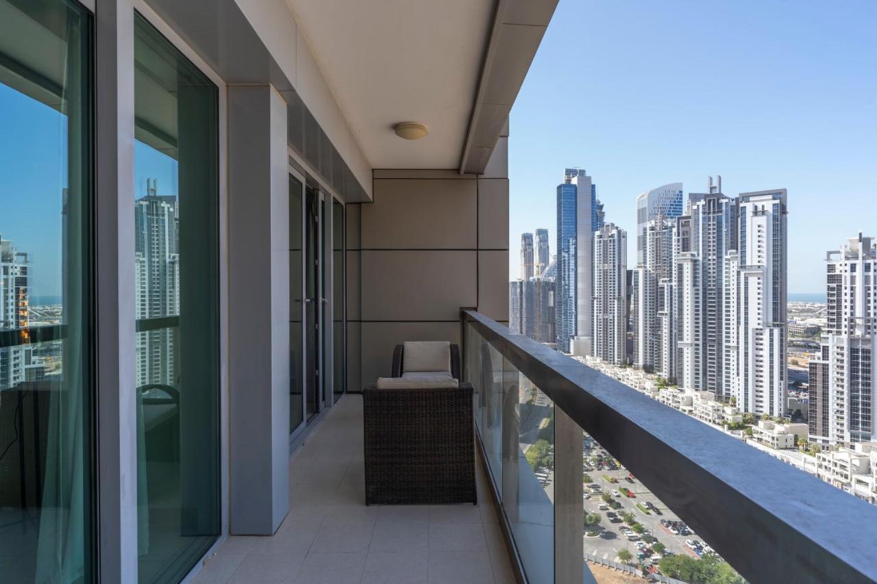 Guestready - Monday Blues * Dubai