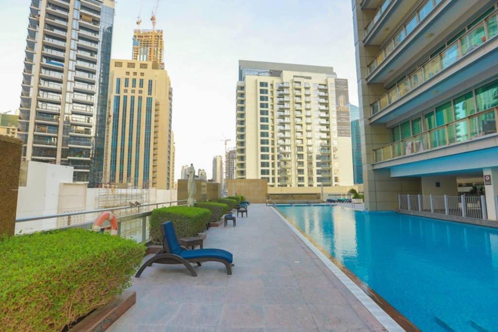 Prime Retreats- Downtown Apartment