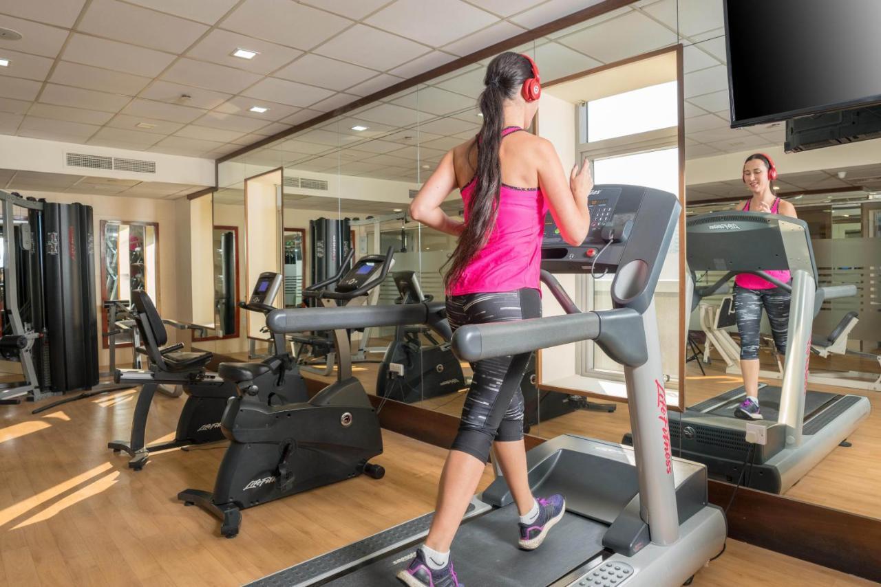 Ramada By Wyndham Deira Hotel 4*