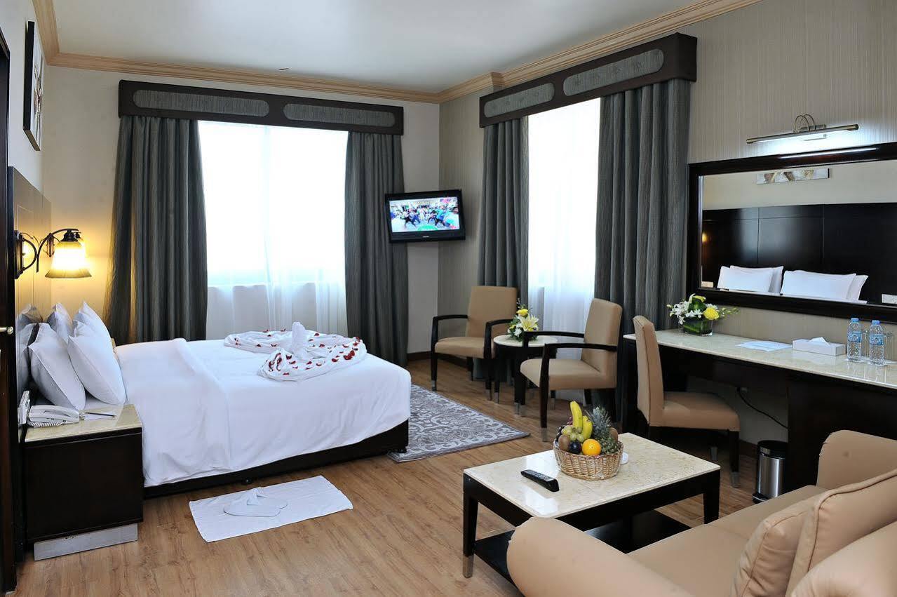 Signature Al Riqqa 3* Dubai