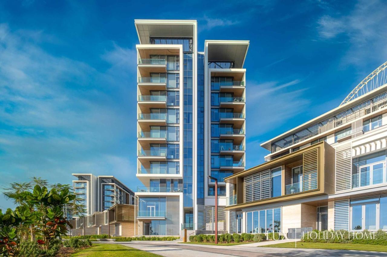 Lux - The Bluewater Island Apartemen Dubai
