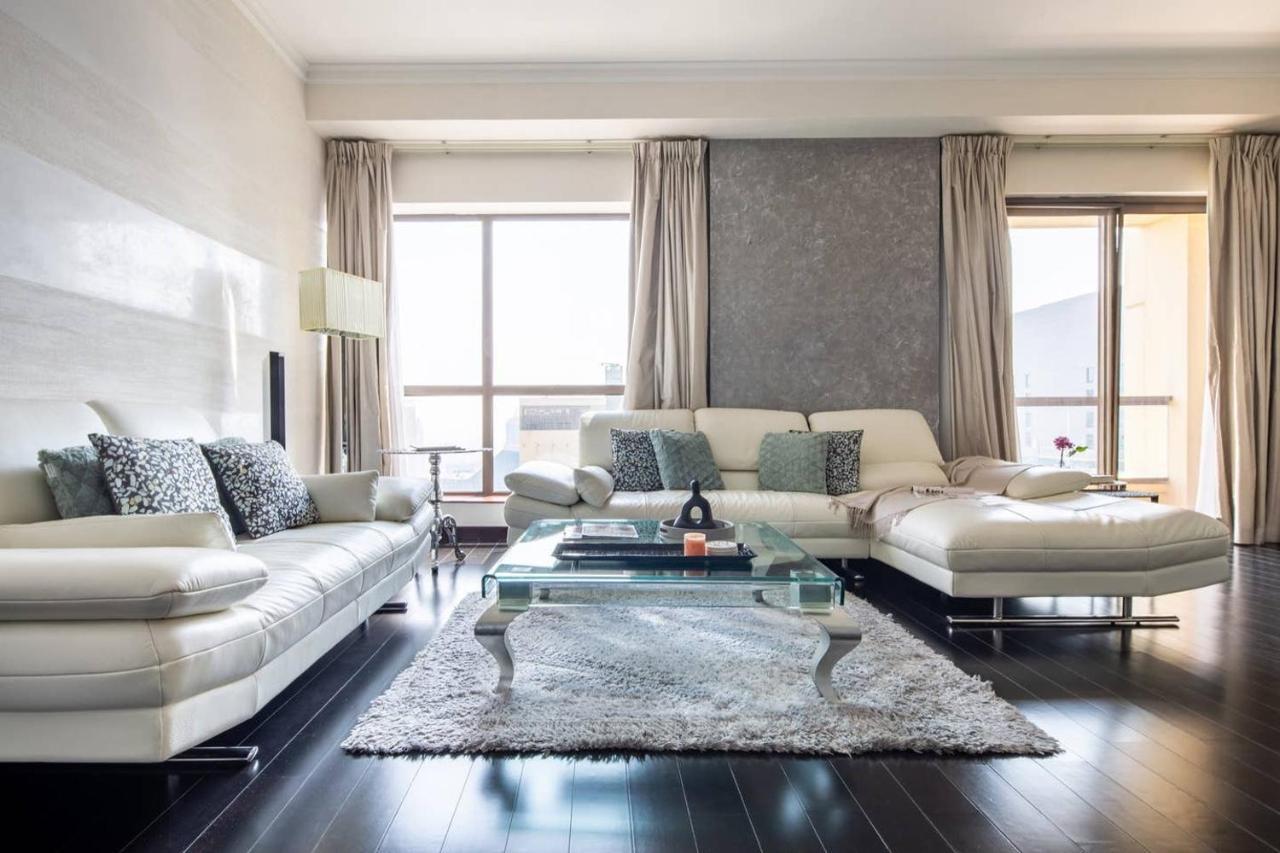 Frank Porter - Bahar 1 Apartment