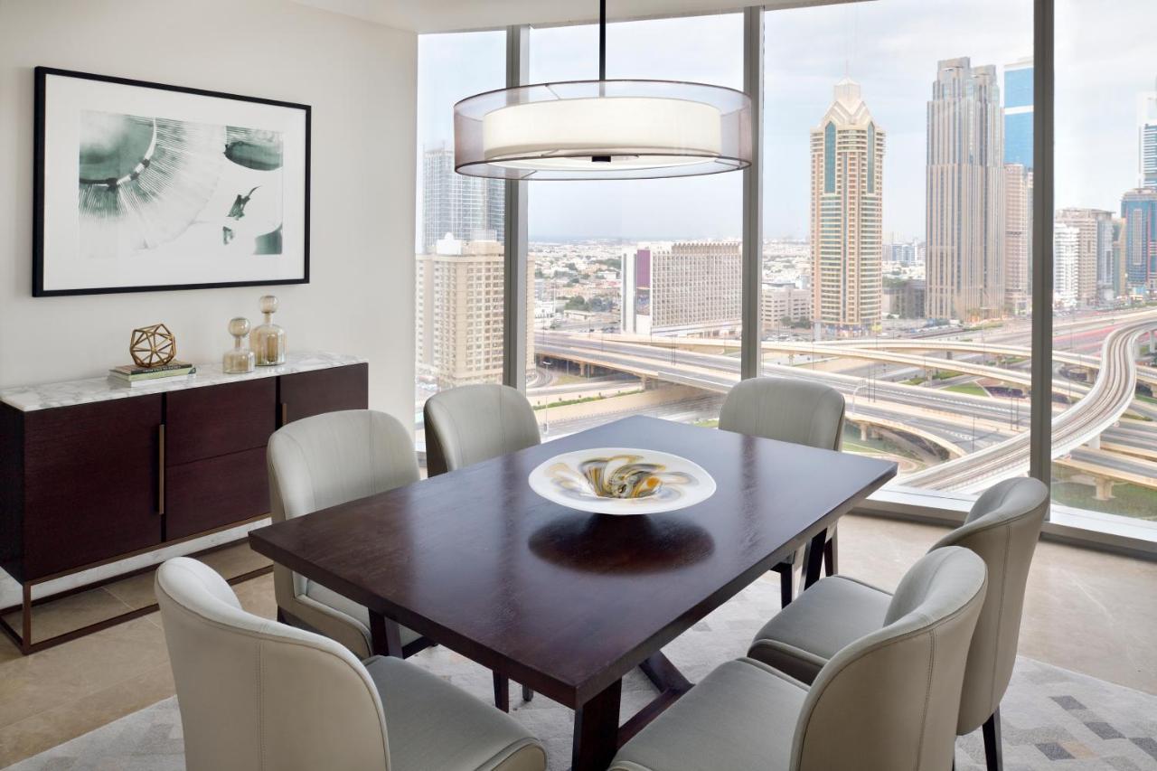Address Sky View Hotell Dubai