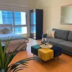 Luxury Studio In Dubai Marina -Home Away From Home!