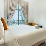Bnbmehomes - La Fontana