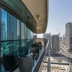 Higuests - Elegant And Spacious Apartment In Upper Crest
