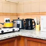 Ladies Only-Anaruby Backpackers - Metro Station Mashreq