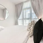 Charismatic 3Br Townhouse At Damac Hills 2 Dubailand By Deluxe Holiday Homes