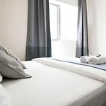 Higuests - Chic Apt Near Dubai Marina Walk With Pool And Gym