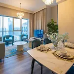 First Class 2Br With Burj Khalifa & Downtown View
