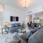 Mint Stay - Millennium Binghatti Business Bay